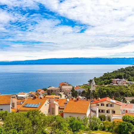 Una, Gostinjska kuća
